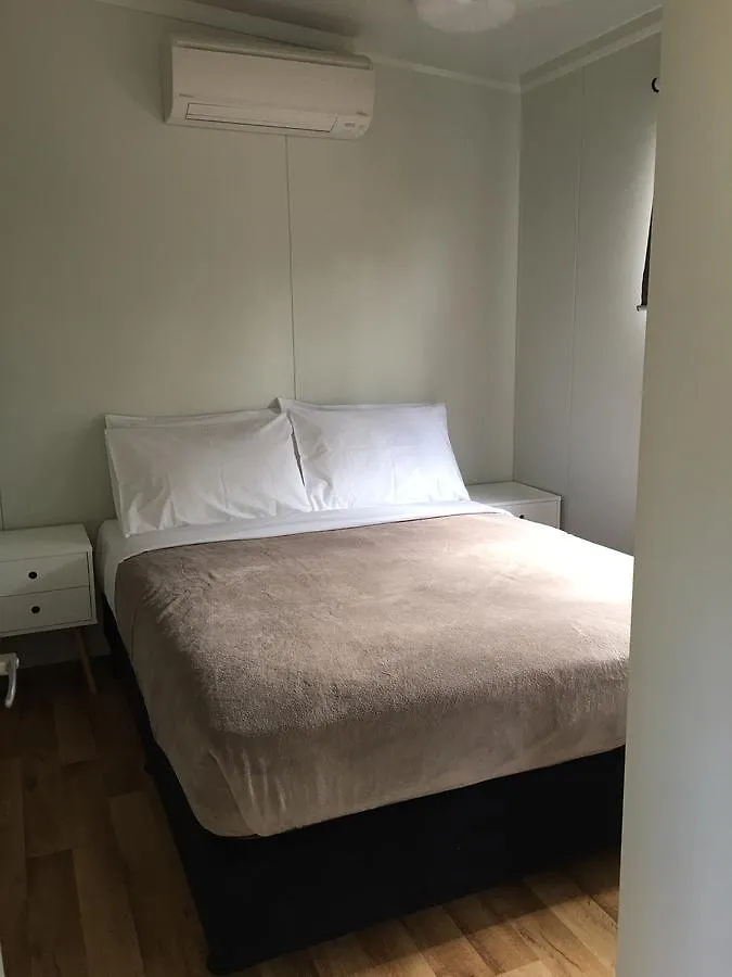 Crystal Creek Caravan Park Hotel Mutarnee